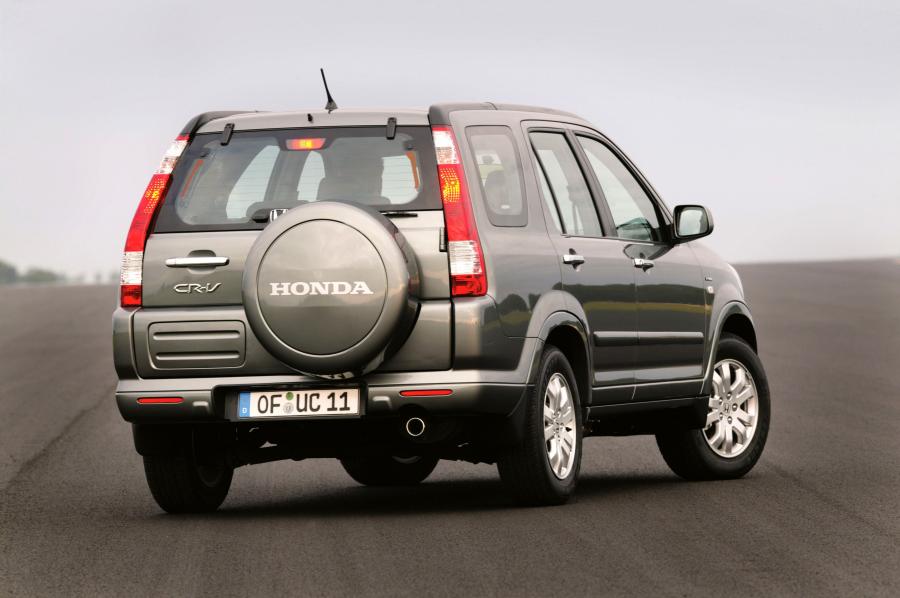  Honda CR-V 2005 года  (фото 6 из 16)